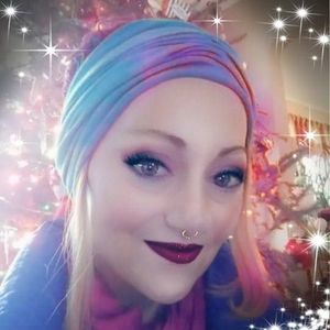 Meet your Posher, Melanie